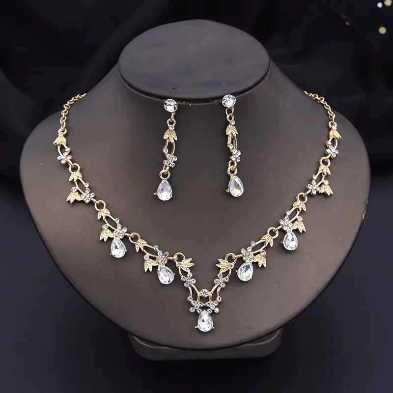 1 Set Of Fashionable Copper Inlaid Claw Chain Necklace Earrings Jewelry Set Womens Wedding Banquet Party Daily Necessities 250715