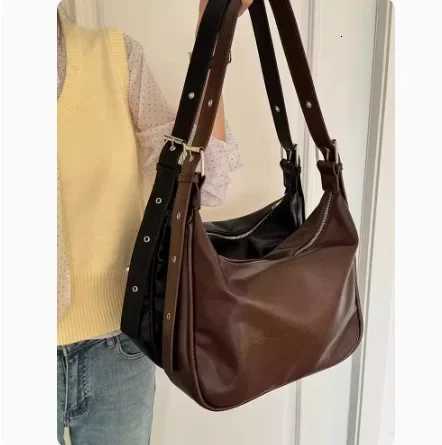 2025 New Autumn Winter Stylish Tote Bag Versatile Soft Material Handbag Y250718