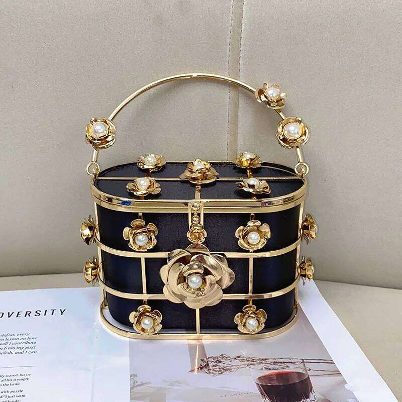 Designer Bags Metallic Cage Bucket Evening Flower Handbag Hollow Out Womens Bagrhinestone Dia Dinner Bags For Party Wedding Bag Luxury Bag