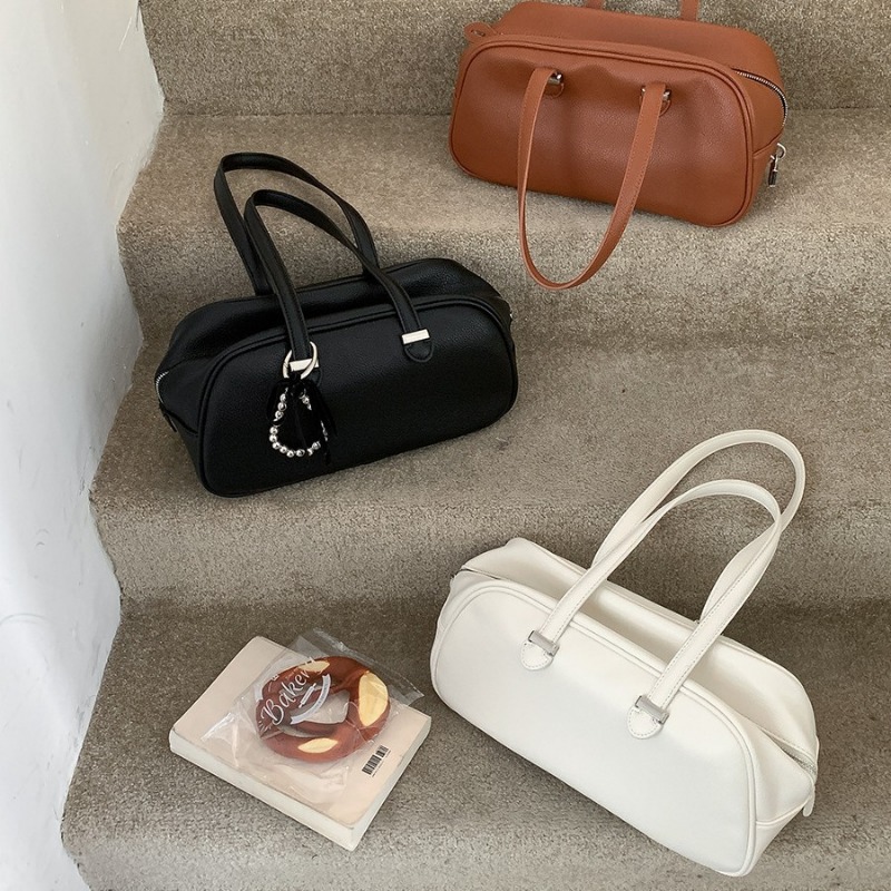 Baguette Underarm Bag Soft Leather Versatile Shoulder Bag Niche Design Textured Handbag