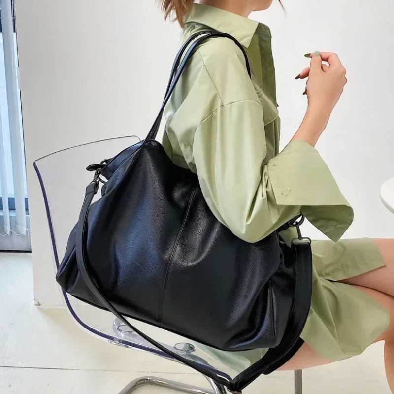Big Black Shoulder Bags for Women Large Hobo Shopper Bag Solid Color Quality Soft Leather Crossbody Handbag Lady Travel Tote Bag R250717