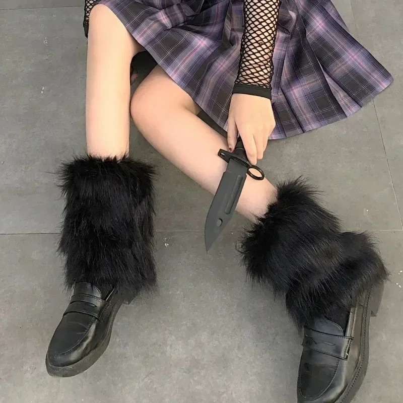 12pairs Y2K Spicy Girls Rabbit Fur Grass Leg Covers Plush Thickened Velvet Subcultural Tubing Stacked Furry Leg 250717