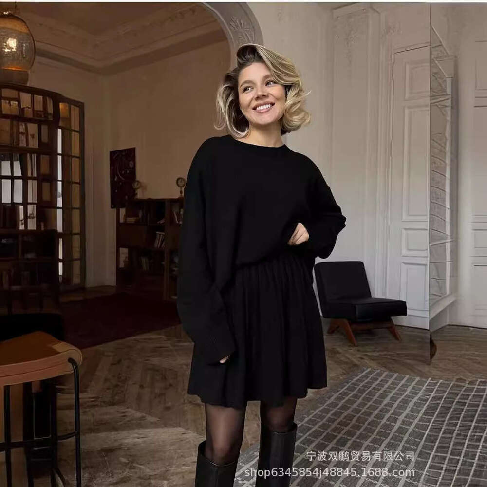 Russian Solid Color Round Neck Sweater For Women New Style Soft Knitted Basic Top B5