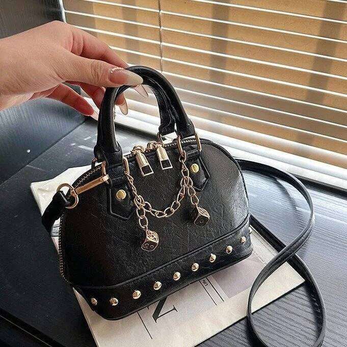 Designer Bags 2025 Shell Shoulder Bag Women's European Textured Detachable Strap Day To Night Work Purse Office Essentials" Luxury Bag