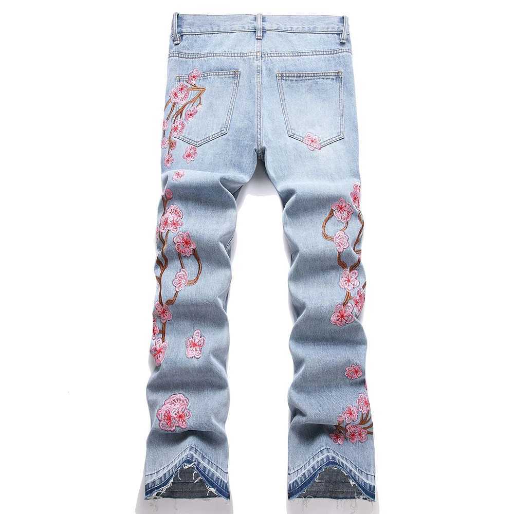 Men Flower Embroidery Denim Jeans Streetwear Light Blue Boot Cut Pants Sakura Design Released Hem Ripped Flared Trousers X250718