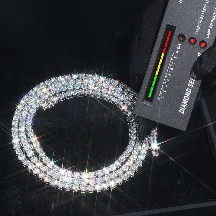 Unisex Gold Sierran Style VVS Moissanite Iced-Out Chain with Diamond Clusters - Available Sizes: 3mm