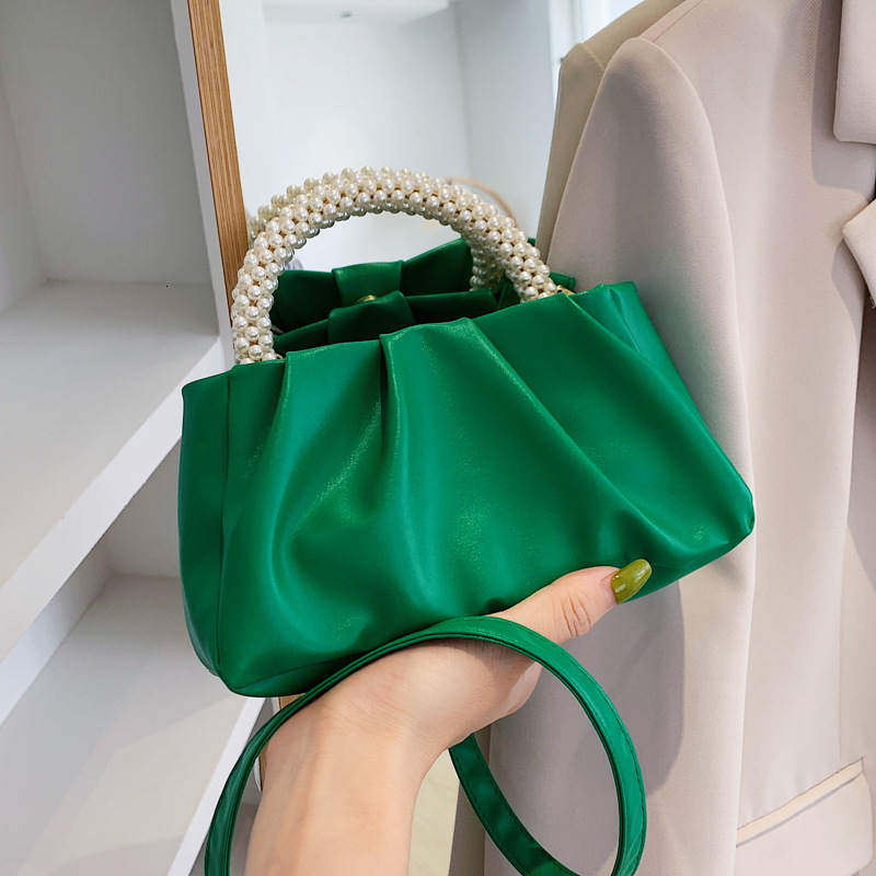 2025 Summer New Women's Single Shoulder Crossbody Bag Solid Color Summer women's New Cloud Bag Fashion Simple Fashion Handbag New Designer B