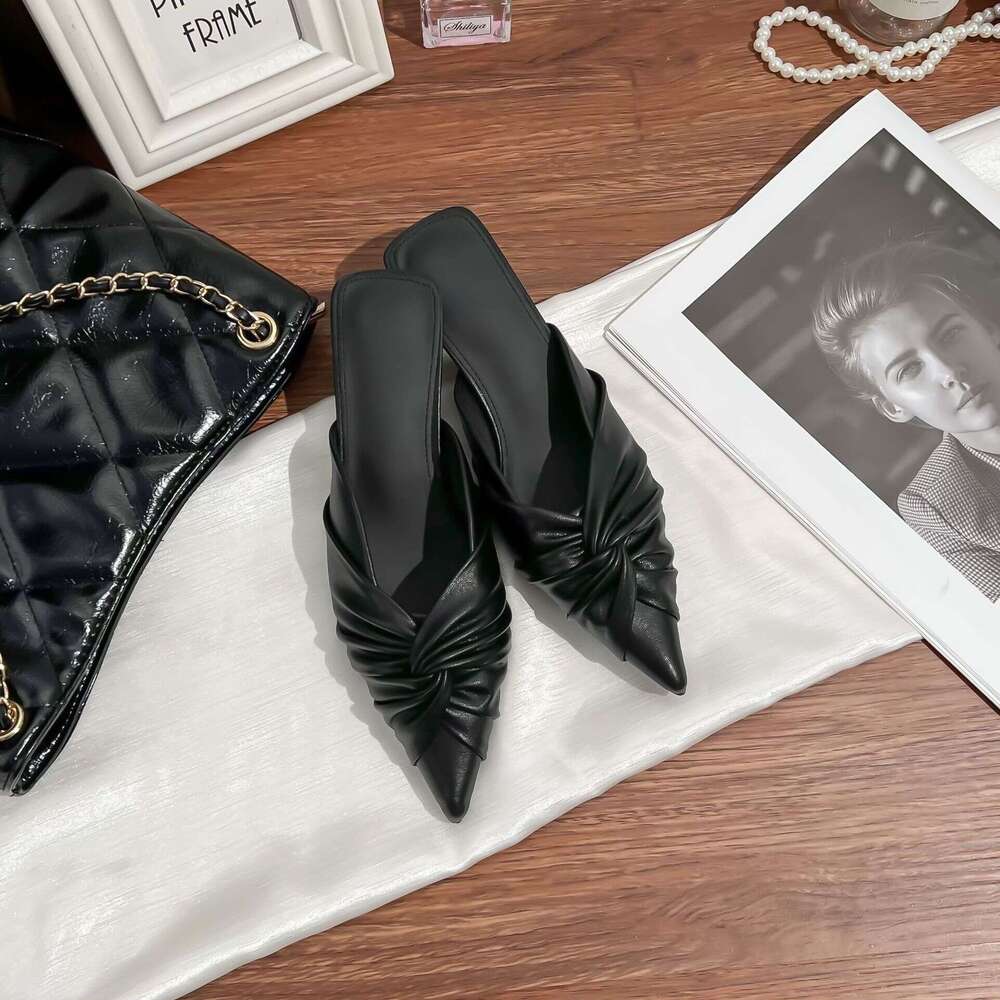 2025 Spring Summer New French Style Closed-Toe Sandals Backless Half Pointed Toe Mules Wrinkled Light Luxury Slippers