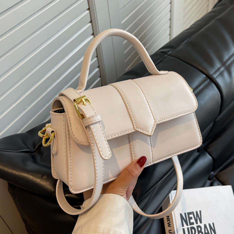 Niche Design High-Quality Texture Fashion Women's Versatile Class Commuter Crossbody Handheld Small Square Bag