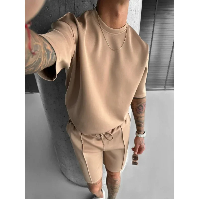 2025 Summer Fashion Mens Breathable Solid Color 2 Piece Sets Short Sleeve O-neck T-shirts Knee Length Loose Shorts Male 250715