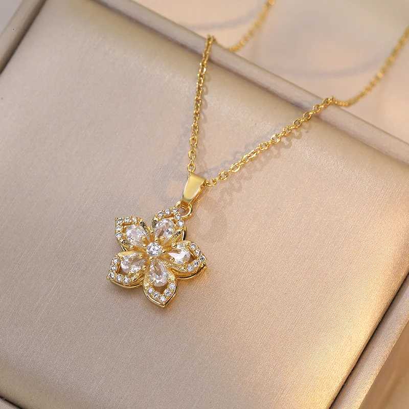 316L Stainless Steel Gold Plated Rotatable Flower Zirconia Pendant Necklace For Women Girls Charm Luxury Jewelry X250718