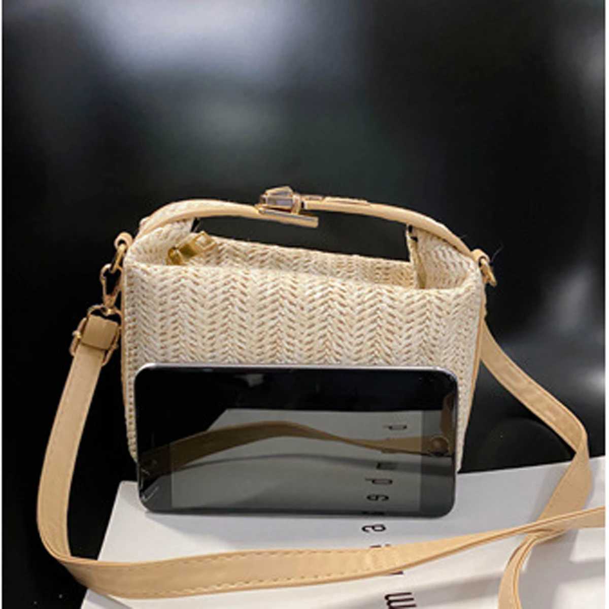 Summer Small Straw Handbag Trendy Shoulder Bag Woven Bucket Crossbody Bag Casual Seaside Beach Bag Gilrs Handle Tote Y250717