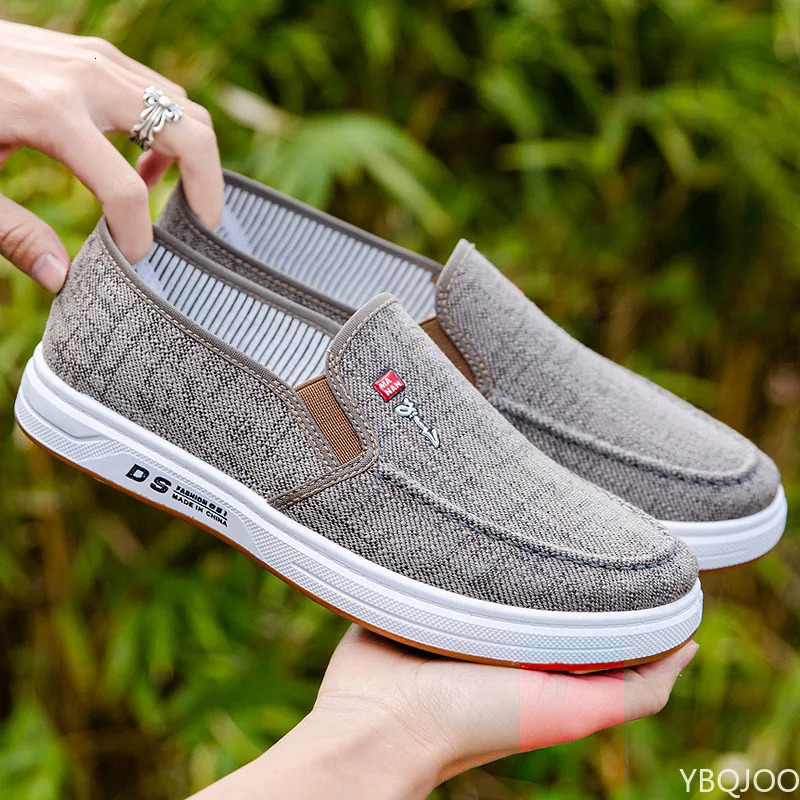 Mens shoes are breathable and light old Beijing cloth shoes mens low top canvas shoes and lazy work shoes 250716