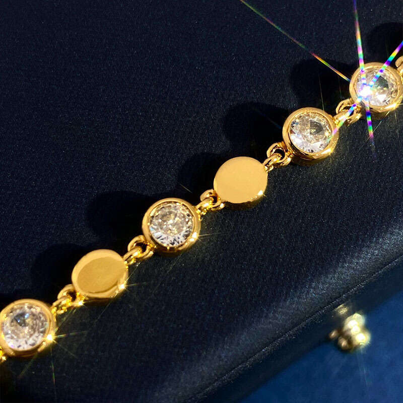 Kendall Jenner Style Jewelry for Women Versatile Personality Fashion Light Inlaid Dia Geometric Round Simple Elegant Bracelet