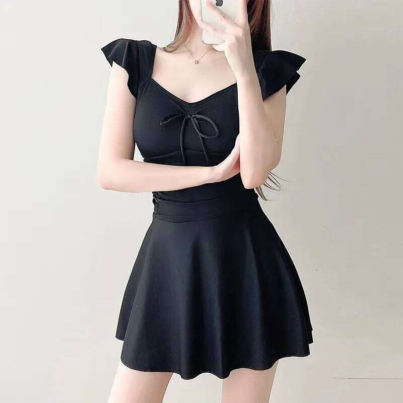 New One-piece Dress Women's Sports Conservative Slimming and Plump Swimsuit