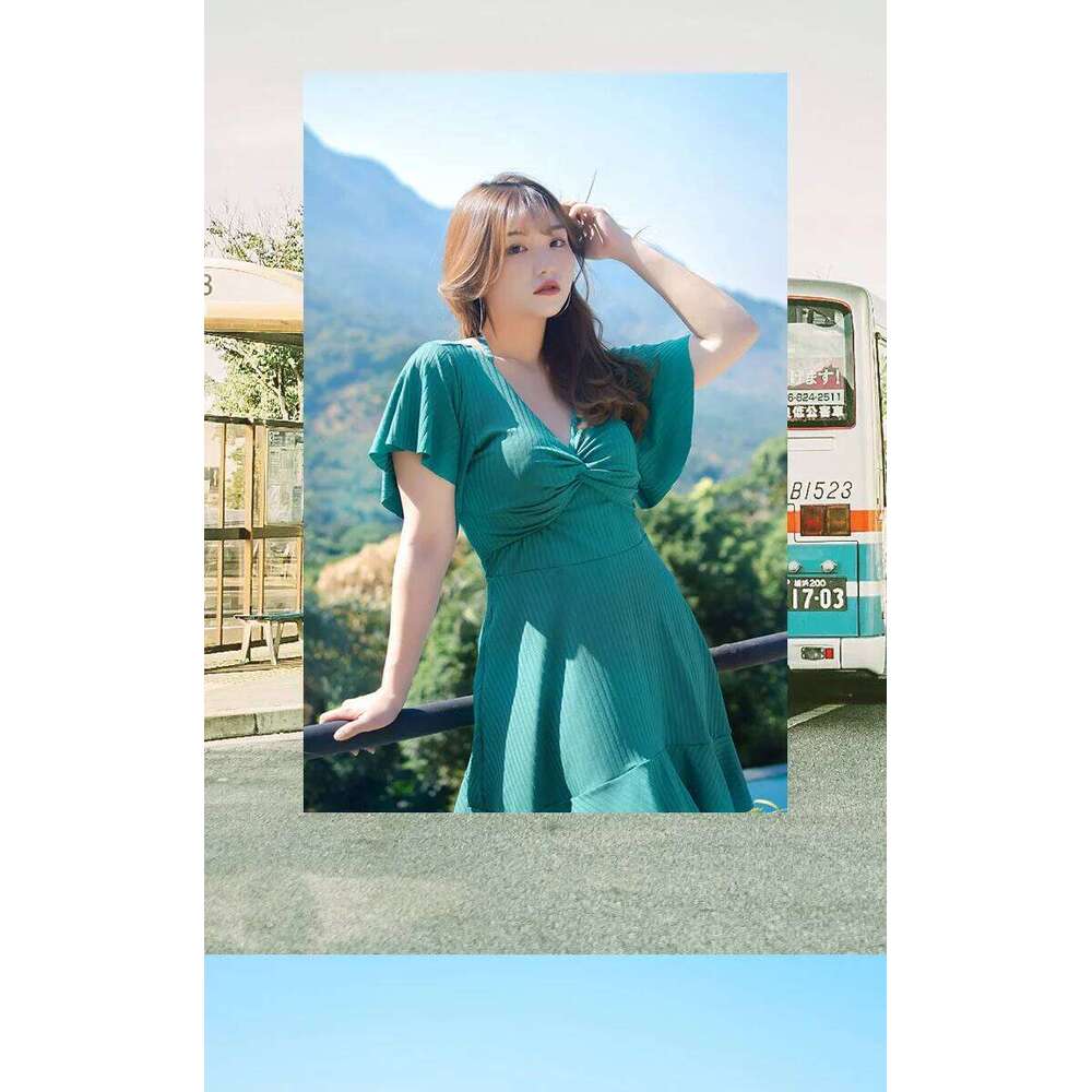 Large Size Female Fat Sister 100kg Belly Cover and Thin Skirt Flat Angle Conservative Loose Swimsuit