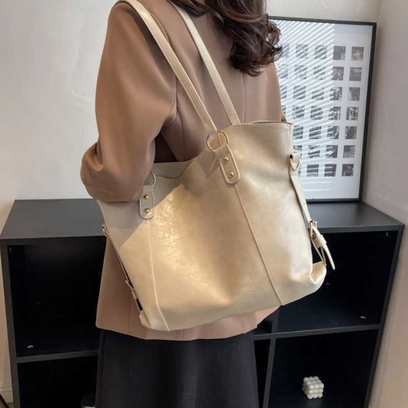 Large Capacity Shoulder Bags for Women Fi Hobo Shopper Bag Solid Color Soft Leather Crossbody Handbag Lady Travel Tote Bags Y250718