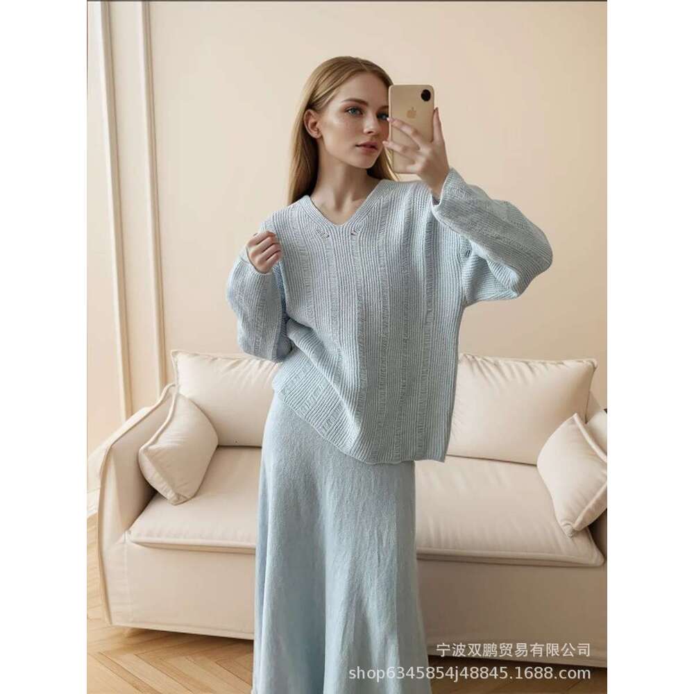 Loose Knit Set For Women Autumn Winter New Round Neck Sweater + Mermaid Skirt B5