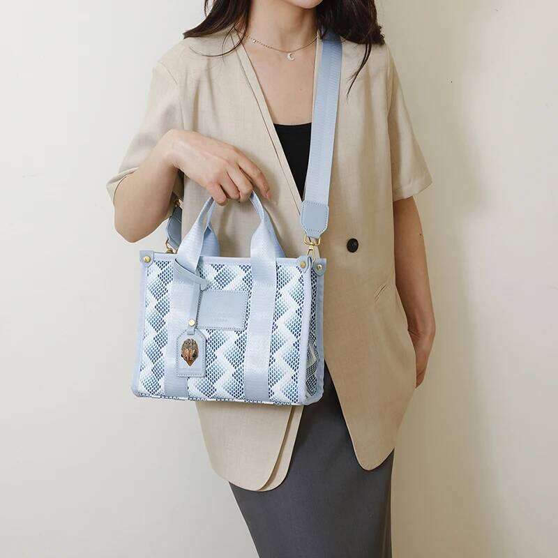 Stylish Leather Shoulder Women, Classic Messenger Bag For Ladies With Elegant Famous Designer Details