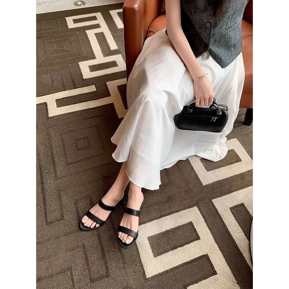 Su Yinyin Summer New High Heel Sandals Women, Suitable for Outerwear, Pair with Dresses, High-End Feel, Elegant Slippers, Fairy Style