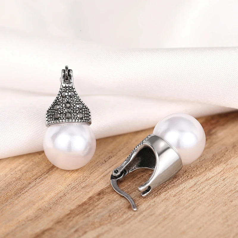 80s Vintage Style Simulated Pearl Drop Earrings Female Graceful Retro Party Accessories Delicate Rhinestone Jewelry for Women 250717