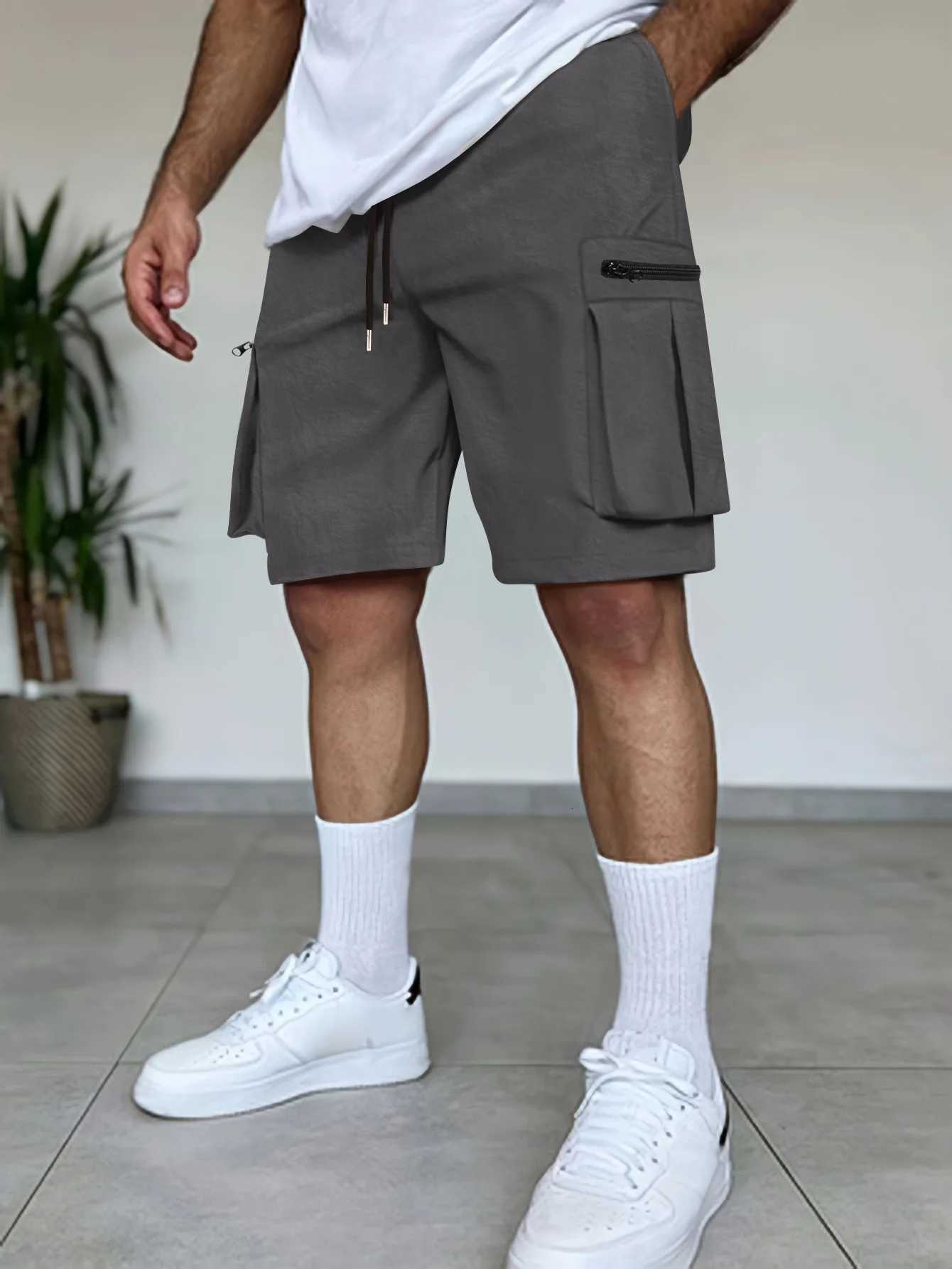 2025 Summer New Style Hot Sell Solid Color Short Mens Casual Department Beach Shorts More Pocket Cargo Light Five Minute Pants W250718