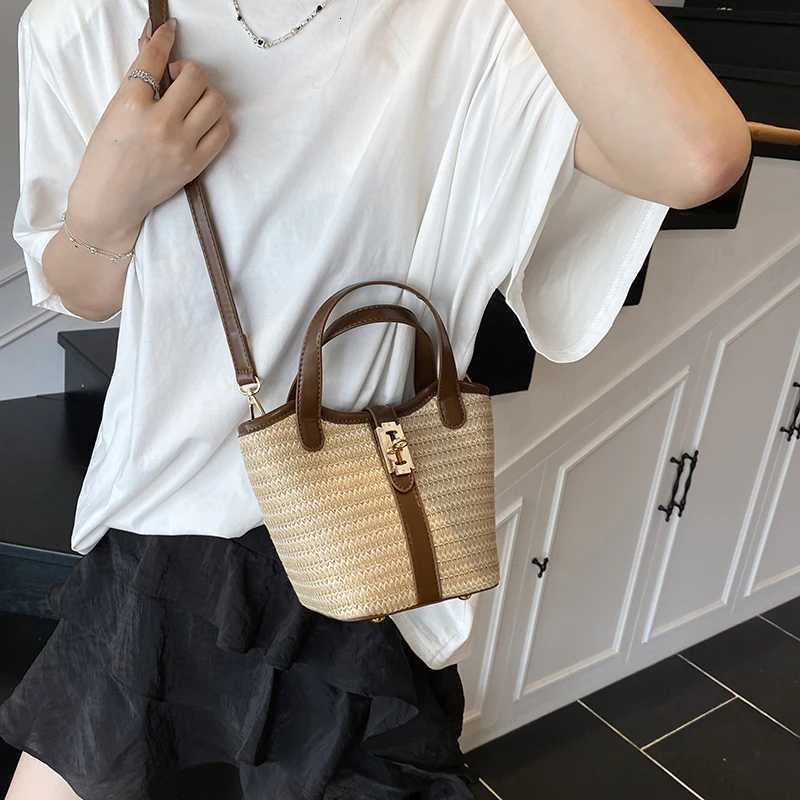 Women Small Basket Bag PU Leather Straw Weaving Handbag Summer Travel Bag Female Shoulder Cross Body Bag Short Handle Bag Z250718