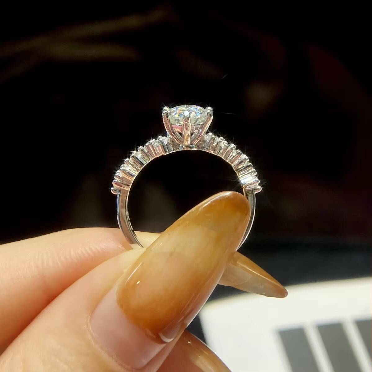 Luxury Jewelry Radiant Six-prong Star-studded Ring Moissanite Engagement Rings 925 Sterling Silver 1ct Ct for Women