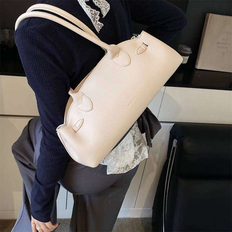 Pebbled Lychee Textured PU Tote Bag,Women Niche Designer Shoulder Bag,Bucket Dumpling Shaped Handbag,Commuter Handheld Briefcase