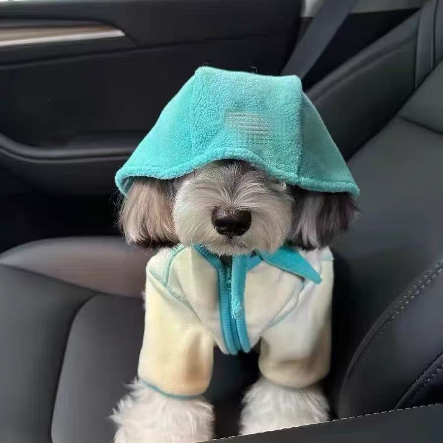 T748 Puppy dog clothes autumn and winter thickened German velvet heating warm hooded coat pet Teddy Bichon Maltese