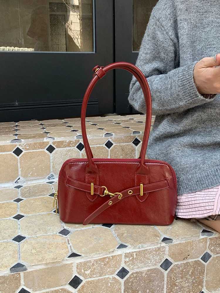 2025 new handbag fAshionable casual womens daily commuting bag armpit bag bowling bag versatile womens bag Z250718