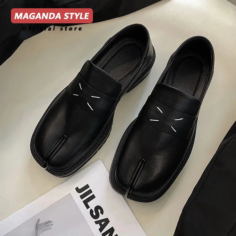 Maganda Tabi Shoes Loafers for Men and Women Split Toe Thick Sole Casual Leather Shoes 250717