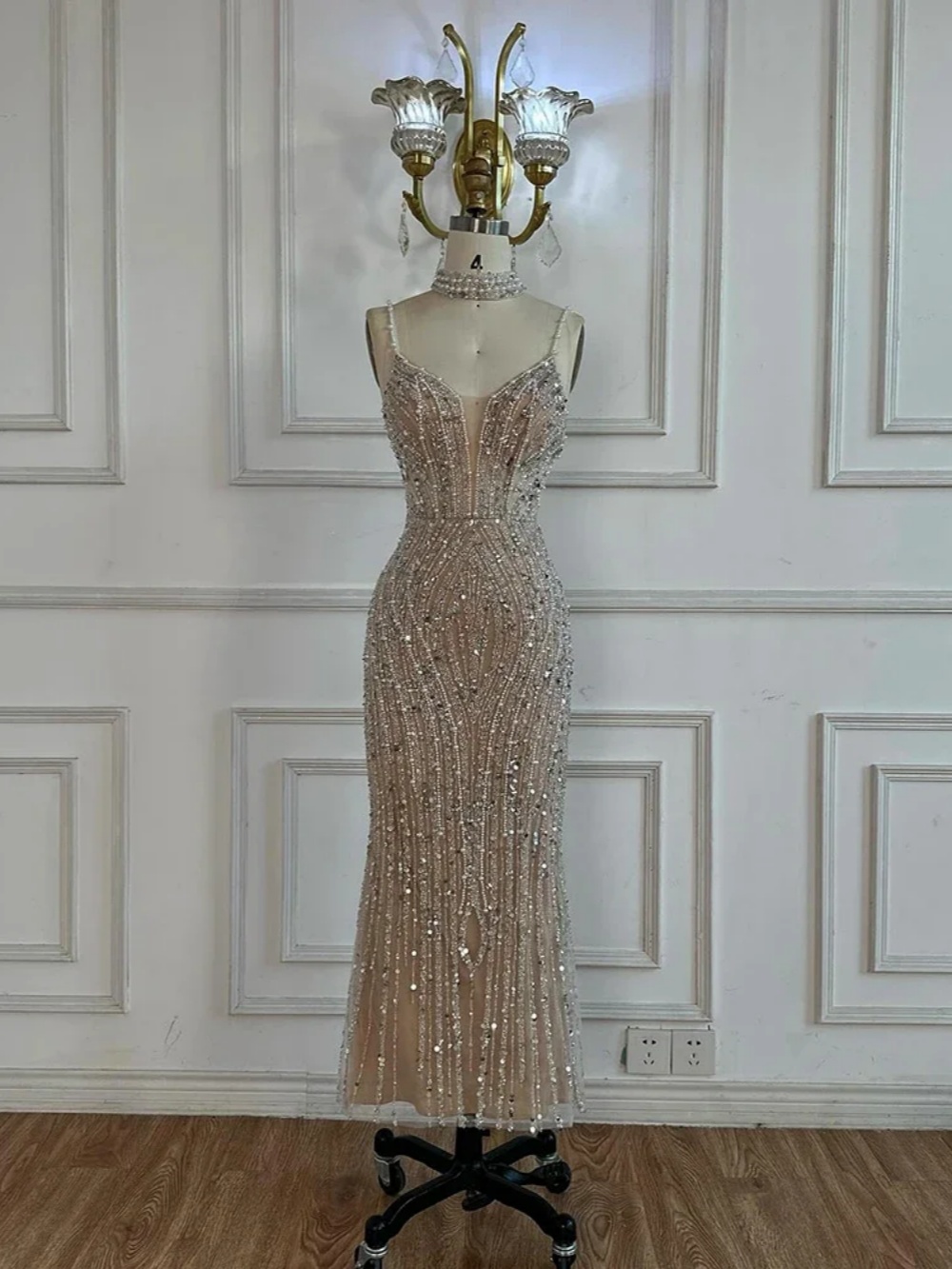 Modern Sequins Mermaid Evening Dress Beaded Pearls Spaghetti Strap Sleeveless Prom Gowns Floor Length Formal Dresses Customized