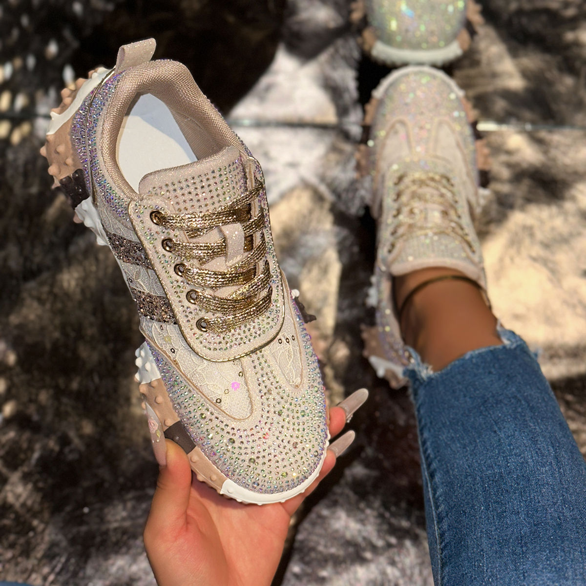 Women Rhinestone Shoes Women Diamond Platform Sneakser Mesh Breathable Luxury Designers Shoes Casual Non Slip Lightweight Outdoor Running Shoes Zapato