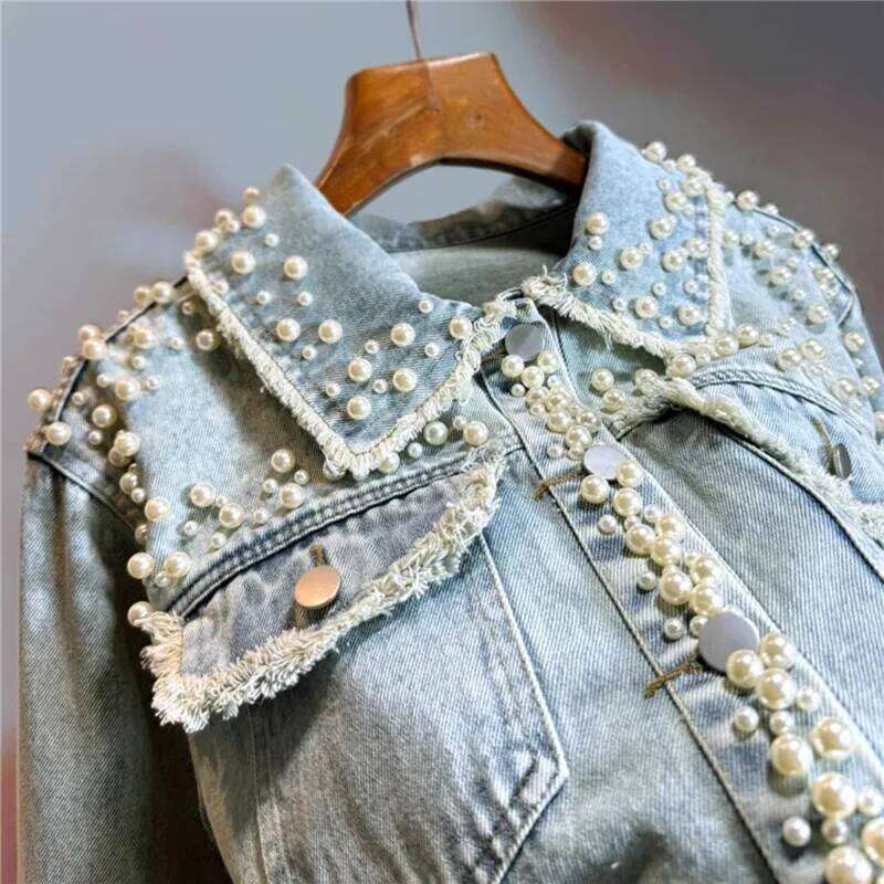 Autumn Women Vintage Light Blue Short Denim Pearl Beading Frayed Burrs Pocket Long Sleeve Jeans Jacket Coat Streetwear