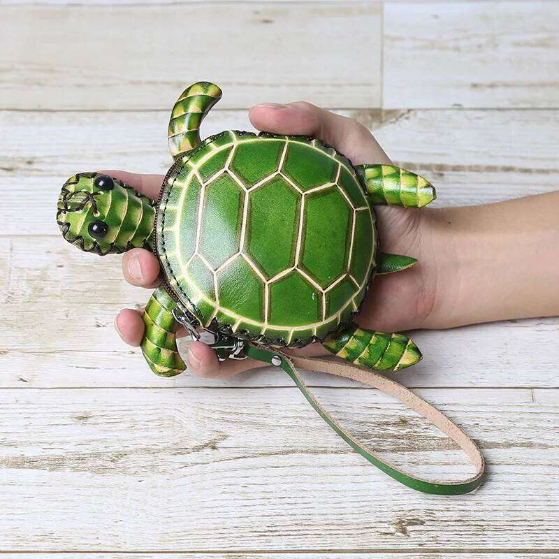 Hot Selling Genuine Leather Creative Turtle Coin Purse Cute Cartoon Student Children's Mini Cowhide Handmade Animal Short Wallet Designer Bags