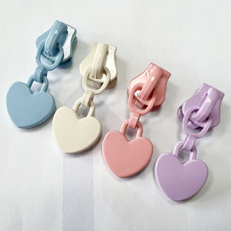 5 # Resin Zipper Head Manufacturer Direct Sales Resin Love Heart Luggage Handbag Leather Zipper Head