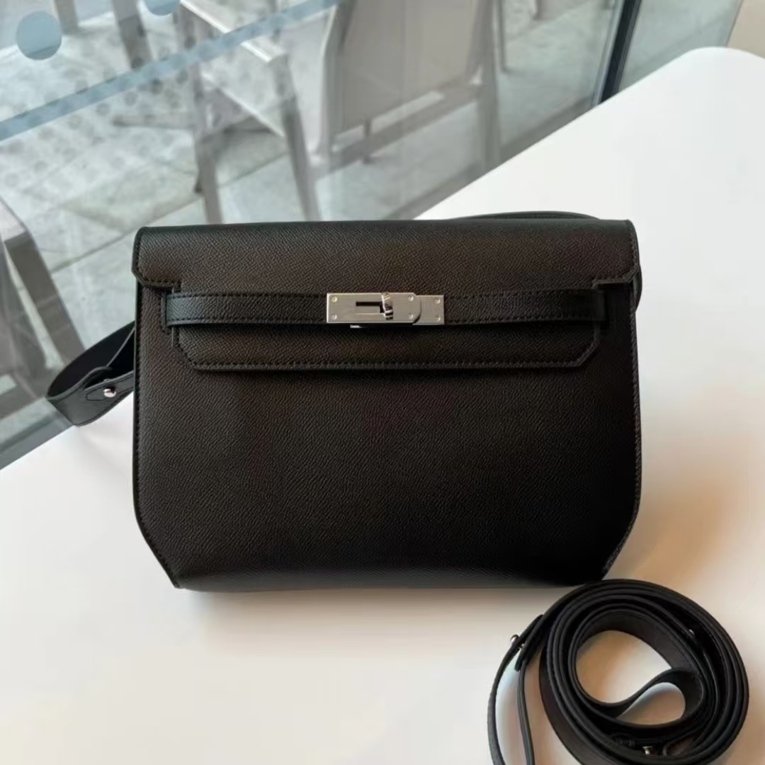 Evening Bags Cross Body Designer Womens handbag purses Fashion new Kangkang metal lock retro tofu stewardess luxury single shoulder crossbody bag