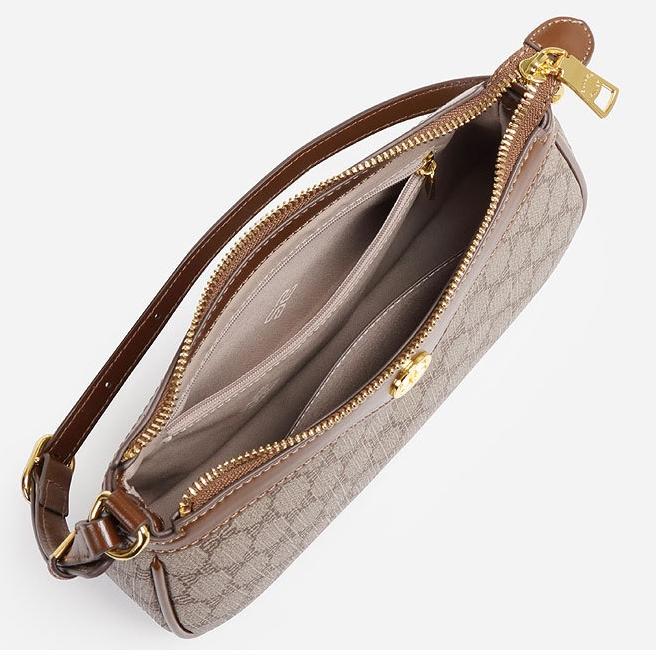 2025 Designer Shoulder High Quality Women's handbag Purse Leather Metal badge Letter print Crossbody Black Classic Underarm Bag Hobo bag
