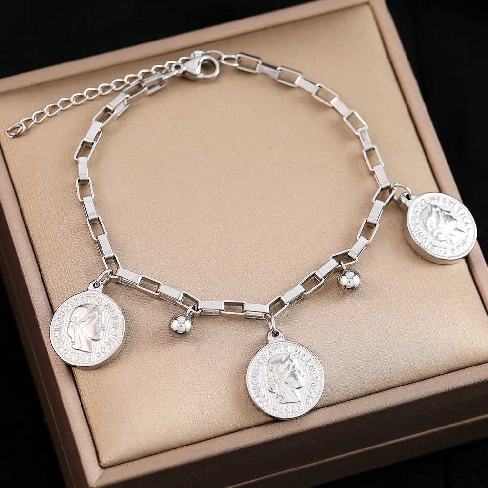 Stainless Steel Bracelets Grunge Gothic Portrait Coin Pendants Exquisite Charms Bracelet For Women Jewelry Party Gifts X250718