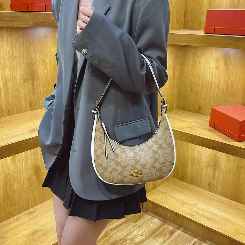 Designer Bag Luxury Bag Moon bag Shoulder Bag Crossbody Purse Ladies Fashion Mini Bag High Quality Leather Zipper Armpit Bag New Shoulder Designer Bag