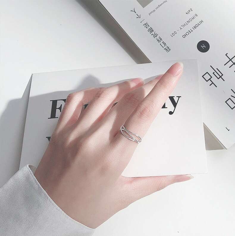 Cross Line Ring for Women, Simple Niche Design, High-End Feel, Japanese and Korean Trendy Fashion, Index Finger Open Ring, Hand Jewelry