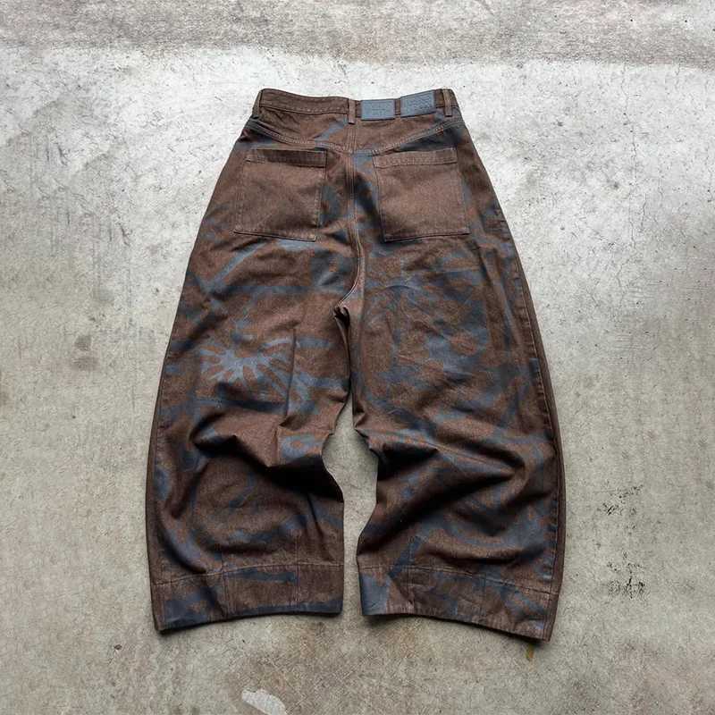 2K Fashion Vintage Jeans Camouflage Pattern Printing Leather Patch High Waist Wide Leg Jeans Trend Men Women Casual Streetwear X250718