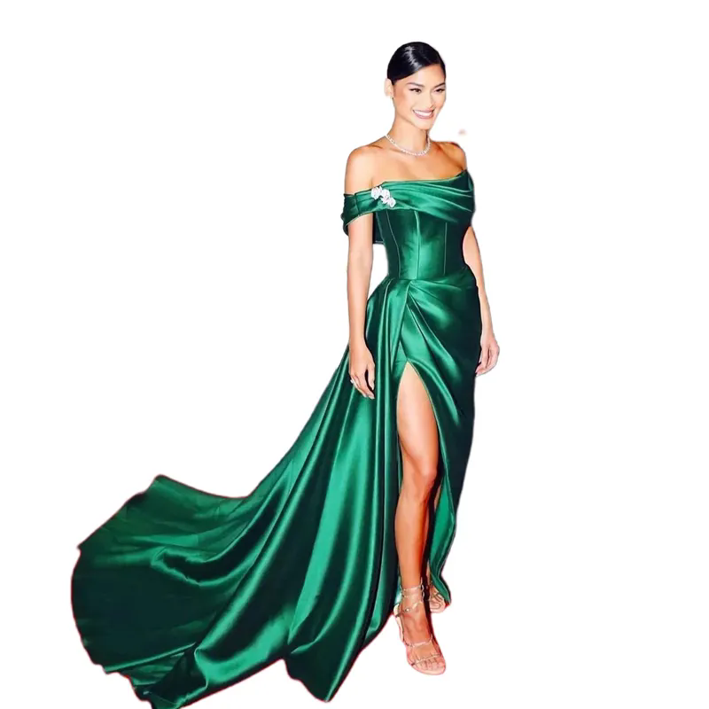 Back Saudi Arabic Sexy High Low Prom dresses Lace Long Sleeves Fashion Illusion Jewel Neck Black Short Front Long Evening Gowns Customized