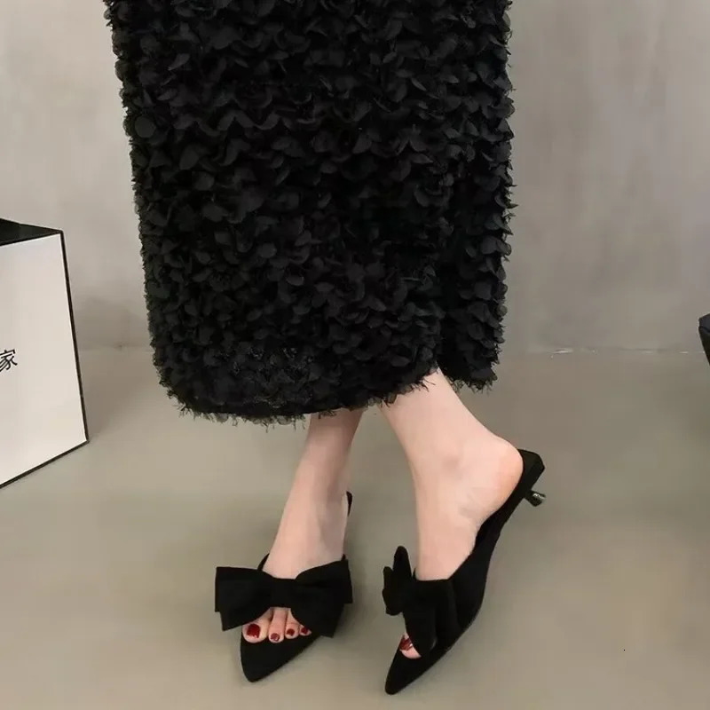 Low-heeled pointed fairy-style sandals apricot womens 2025 summer bow French temperament sandals large size womens shoes 250717