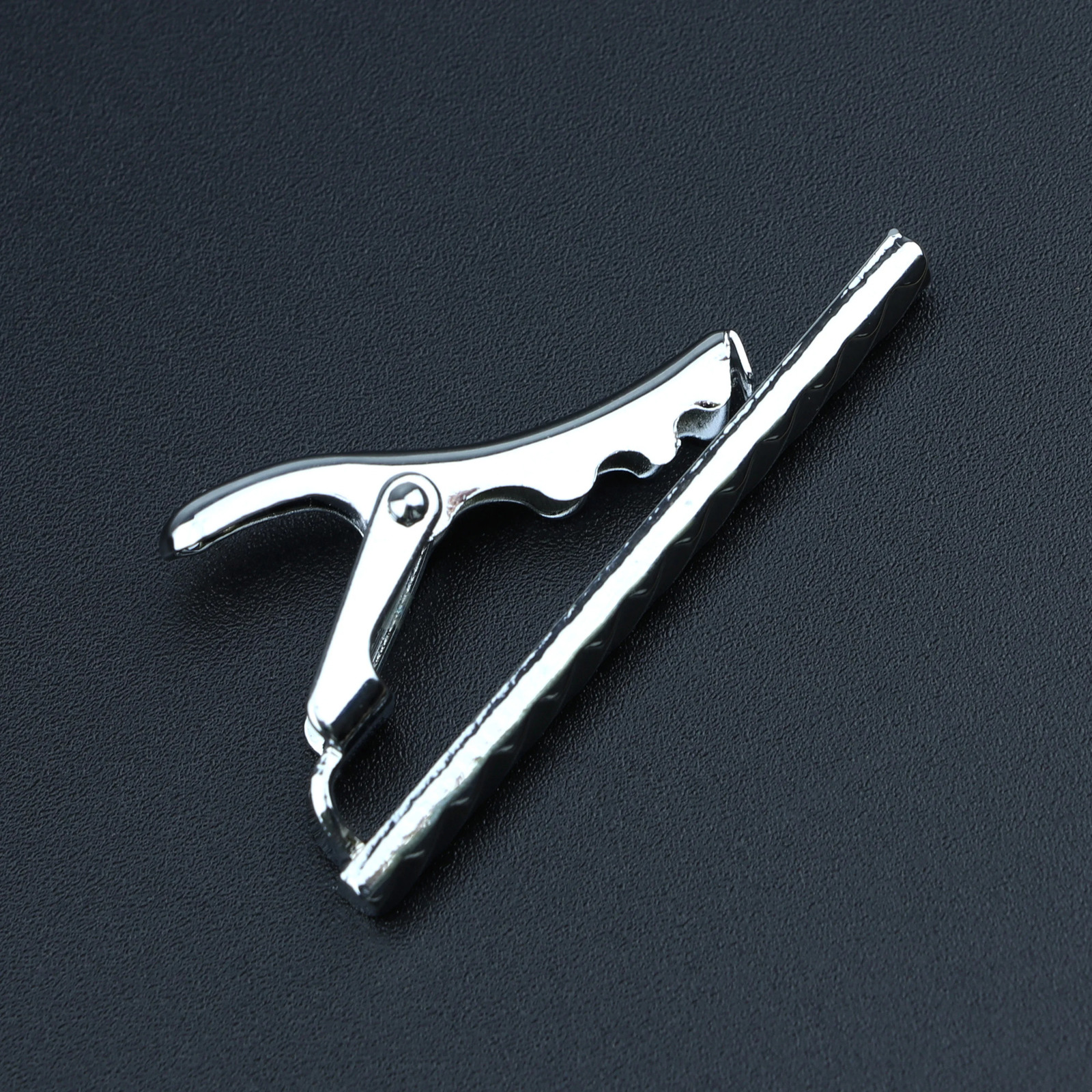 4cm Simple Fashion Style Tie Clip Metal Exquisite Practical Pin Clasp Business Wedding Accessories HighEnd Gift For Men 250715