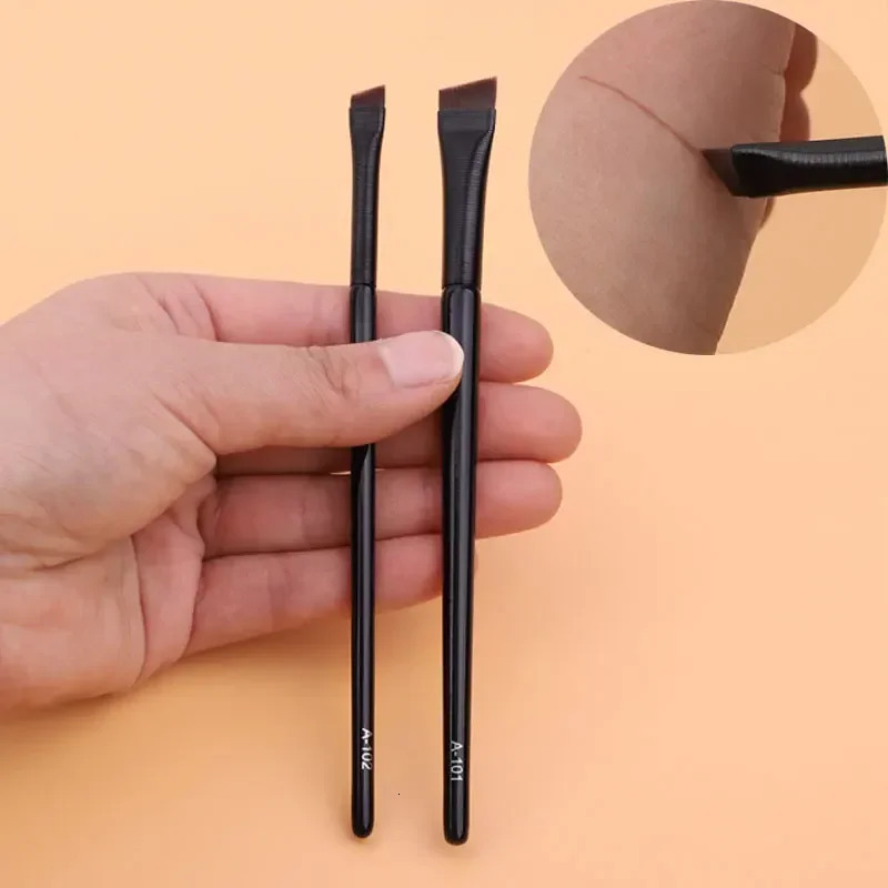 Brush Eyebrow Eyeliner Professional Small Angled Brow Contour Fine Makeup Tools 250714
