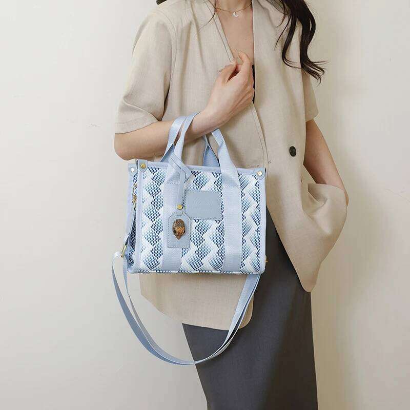 Stylish Leather Shoulder Women, Classic Messenger Bag For Ladies With Elegant Famous Designer Details