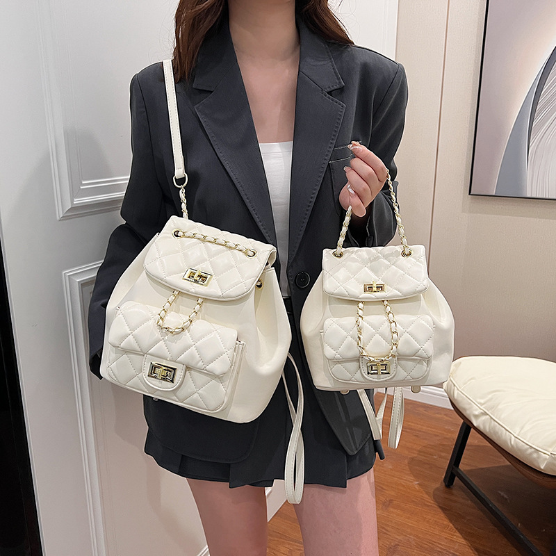 Hot Free shipping designer bags for womens Shoulder bags purple beige black New Lingge Chain Women's Backpack Fashionable and Versatile