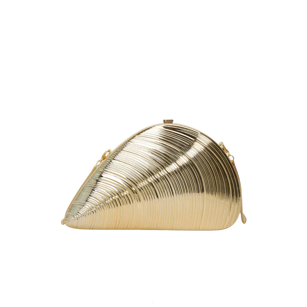 Fashionable and Unique Creative Gold Shell Acrylic Niche Design High-end Feel Clutch Evening Crossbody Bag